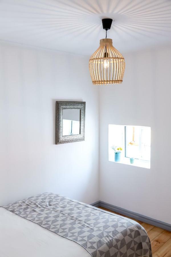 Alfama, Bright And Spacious With Private Terrace, By Timecooler Лиссабон Экстерьер фото